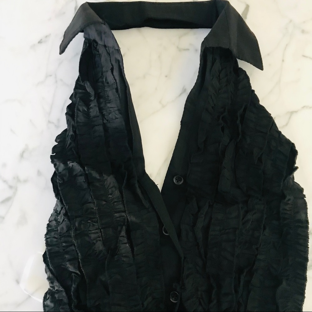 NEW Ruffle Halter Top with Buckle - Picture 7 of 11